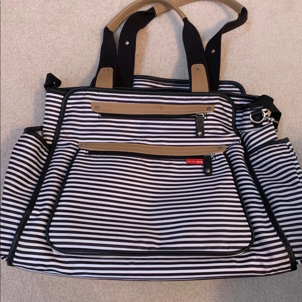 Skip hop bag
